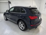 Used 2017 Audi Q5 2.0T Premium Plus w/ Technology Package image 3
