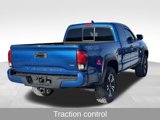 Used 2018 Toyota Tacoma TRD Sport image 4