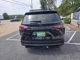 Used 2022 Toyota Sienna XLE Woodland Edition image 5