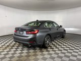 Certified 2022 BMW 330i xDrive Sedan w/ Driving Assistance Package image 5