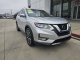 Used 2018 Nissan Rogue SL w/ Premium Package image 2