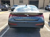 New 2024 Hyundai Elantra SEL image 4