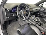 Certified 2022 Porsche Cayenne Platinum Edition image 4