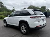 Used 2023 Jeep Grand Cherokee Laredo w/ Luxury Tech Group I image 5