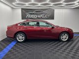 Used 2017 Chevrolet Malibu LT image 2