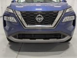 Used 2021 Nissan Rogue SV image 2