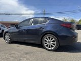 Used 2017 MAZDA MAZDA3 Touring w/ Popular Equipment Package image 5