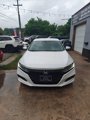 Used 2018 Honda Accord Sport image 2