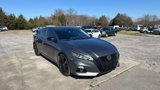 Used 2022 Nissan Altima 2.5 SR w/ Midnight Edition Package image 2