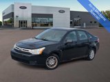 Used 2010 Ford Focus SE image 1