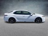 Used 2020 Toyota Camry SE image 3