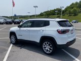 Used 2024 Jeep Compass Latitude image 3