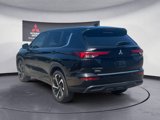Used 2022 Mitsubishi Outlander ES image 3