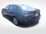 Used 2021 Toyota Camry LE image 5