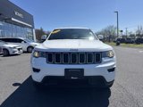 Used 2018 Jeep Grand Cherokee Laredo image 2
