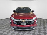 New 2025 Chevrolet Equinox LT image 3