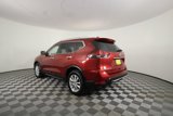Used 2020 Nissan Rogue SV image 3