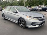 Used 2017 Honda Accord Sport image 3