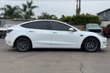 Used 2022 Tesla Model 3 Standard Range image 3
