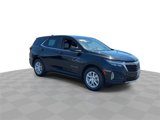 Used 2022 Chevrolet Equinox LT image 2