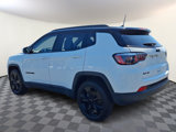 Used 2018 Jeep Compass Latitude w/ Popular Equipment Group image 4