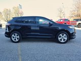 Used 2022 Ford Edge SE image 6