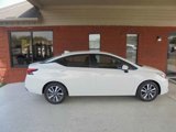Used 2020 Nissan Versa SV image 2