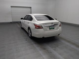 Used 2015 Nissan Altima 2.5 SV image 5