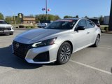 Used 2024 Nissan Altima 2.5 SV image 3