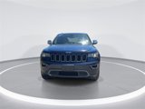 Used 2017 Jeep Grand Cherokee Limited image 3