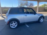 Used 2003 MINI Cooper Hardtop image 3