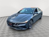 Certified 2024 Hyundai Elantra Limited image 3