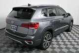 Certified 2023 Volkswagen Taos SE w/ Panoramic Sunroof Package image 3
