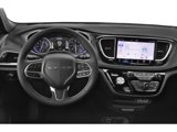 New 2025 Chrysler Pacifica Limited image 4