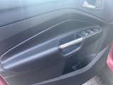 Used 2019 Ford Escape SE image 4