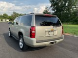 Used 2013 Chevrolet Suburban LT image 5