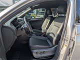 Used 2022 Volkswagen Tiguan SE R-Line image 5