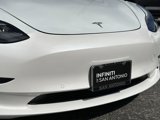 Used 2022 Tesla Model 3 Standard Range image 3