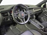 Certified 2020 Porsche Macan image 4