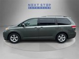 Used 2014 Toyota Sienna LE image 4