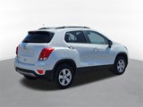 Used 2021 Chevrolet Trax LT w/ Premium Seat Package image 3