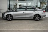 Used 2022 Kia Forte LXS image 5