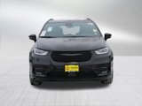 New 2025 Chrysler Pacifica Limited image 2