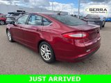 Used 2015 Ford Fusion SE image 4