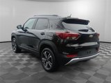 Used 2023 Chevrolet TrailBlazer LT w/ Convenience Package image 3