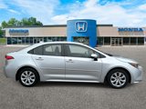 Used 2022 Toyota Corolla LE image 3