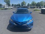 Used 2018 Toyota Camry SE image 2