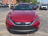 Used 2022 Toyota Venza LE image 2