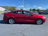 Used 2020 Ford Fusion SE image 6