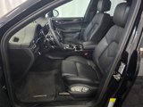 Certified 2024 Porsche Macan image 4